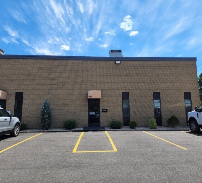 Primary Photo Of 118 Will Dr, Canton Warehouse For Lease
