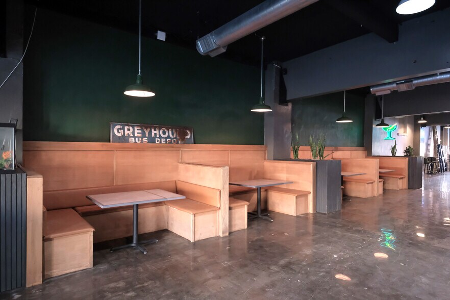 More Photos Of 220 2nd Ave SW, Albany Restaurant For Sale