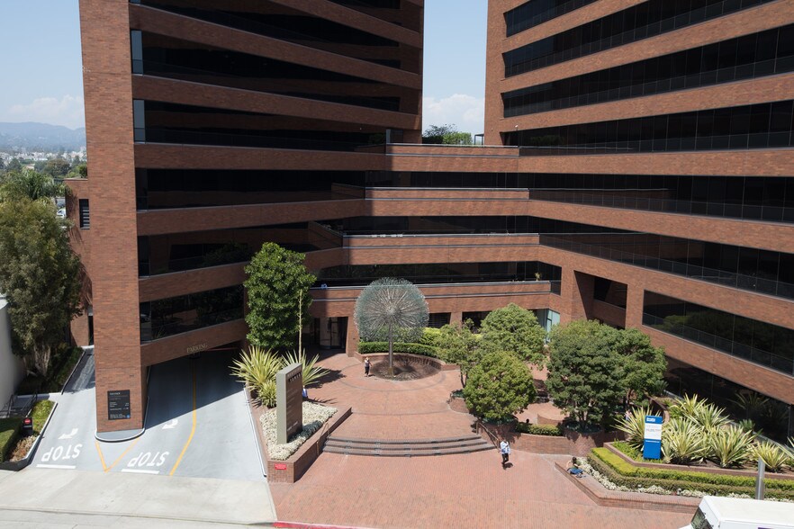 More Photos Of 11845 W Olympic Blvd, Los Angeles Office For Lease
