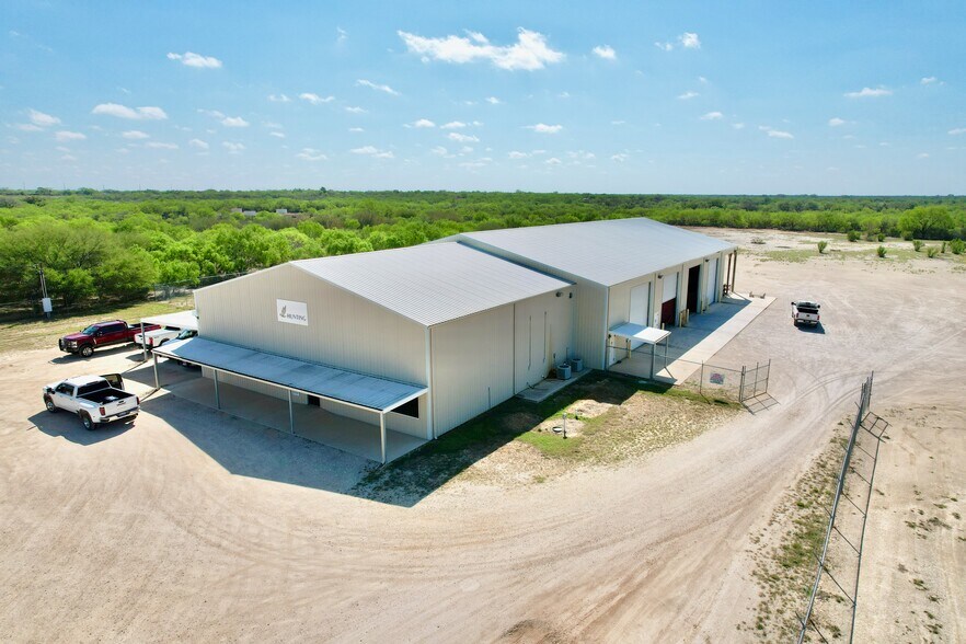 More Photos Of 224 Zander Ln, Pleasanton Warehouse For Sale