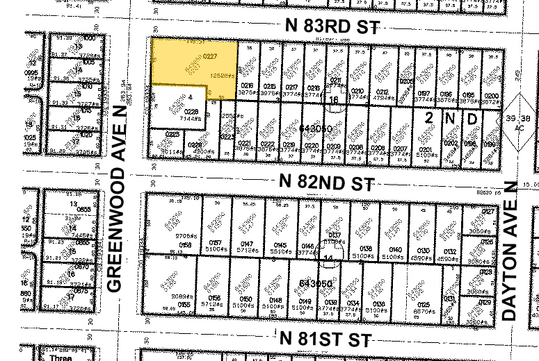 More Photos Of 8212-8218 Greenwood Ave N, Seattle Storefront Retail Residential For Lease