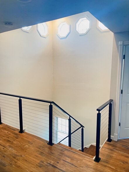 More Photos Of 218 NY-296, Windham Hotel For Sale