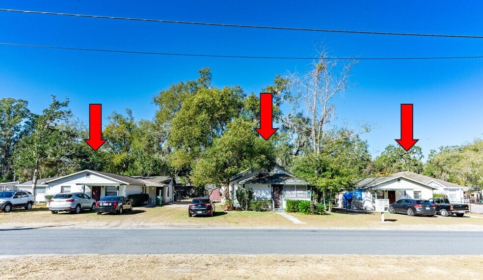 Primary Photo Of 4841 6th St, Zephyrhills Multifamily For Sale