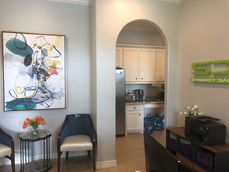 More Photos Of 12526 Cutten Rd, Houston Office For Sale