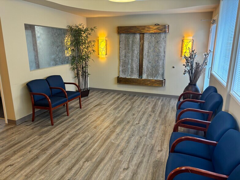 More Photos Of 220 Ridgedale Ave, Florham Park Office For Sale