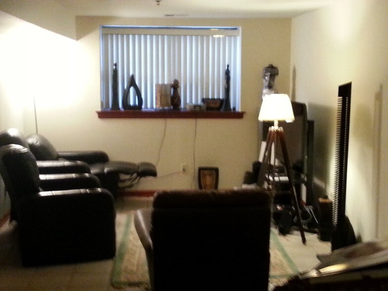 More Photos Of 189-191 Hunterdon St, Newark Apartments For Sale