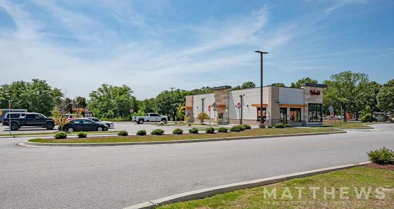 More Photos Of 1125 S 4th St, Hartsville Fast Food For Sale