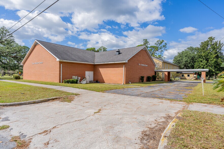 More Photos Of 412 McDonald St, Waycross Specialty For Sale