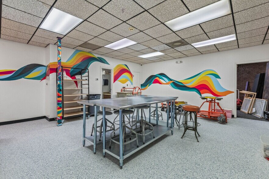 More Photos Of 11223 NW 10th St, Oklahoma City Daycare Center For Sale