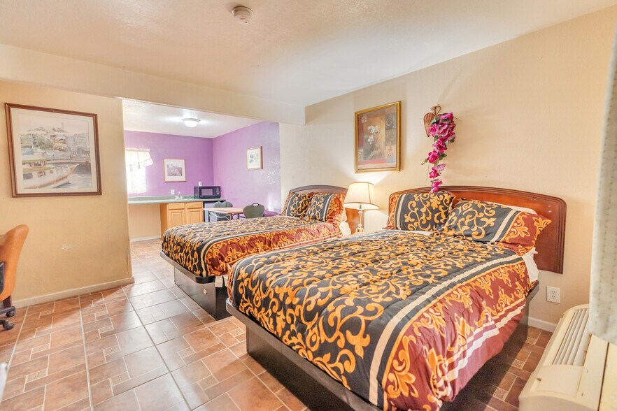 More Photos Of 2509 E Pacheco Blvd, Los Banos Hotel For Sale