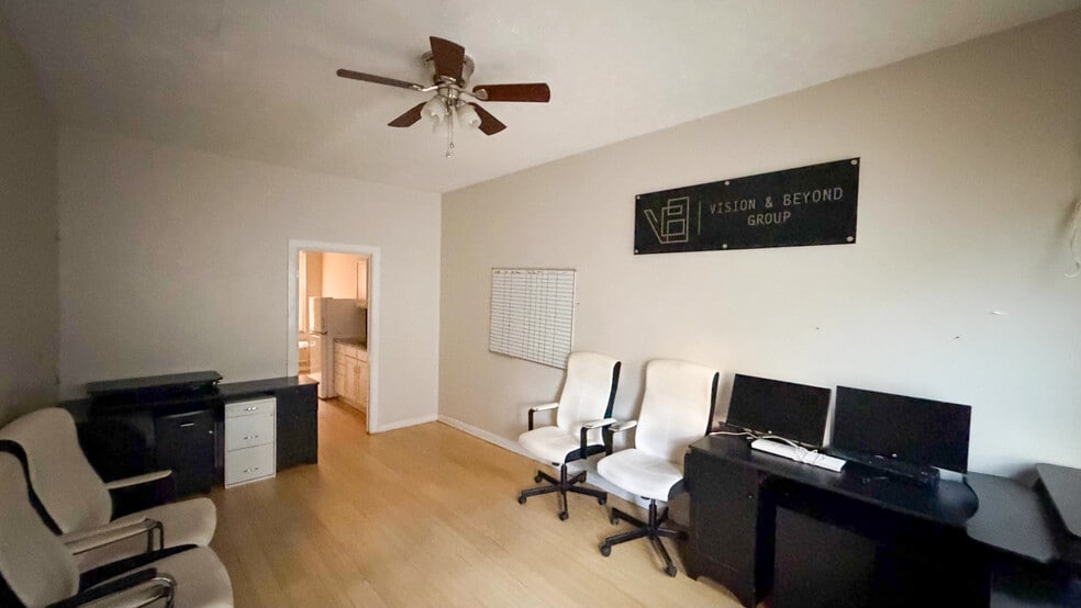 More Photos Of 24 E University Ave, Cincinnati Apartments For Sale
