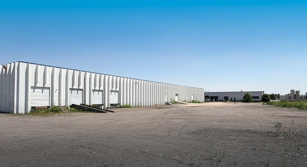More Photos Of 500 W 53rd Pl, Denver Warehouse For Sale