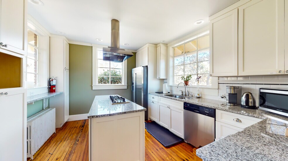 More Photos Of 120 Dry Ave, Cary Loft Creative Space For Sale