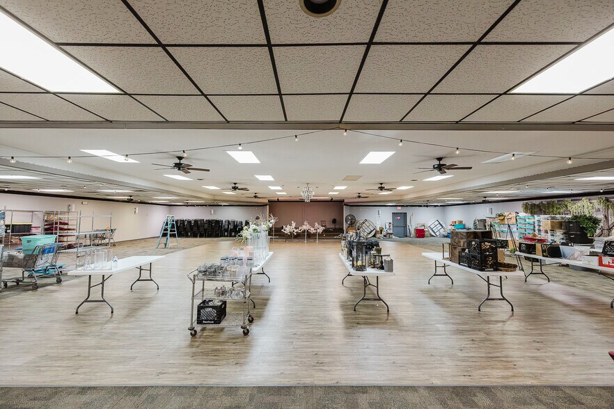 More Photos Of 2350 E 8th St, Hays Freestanding For Sale