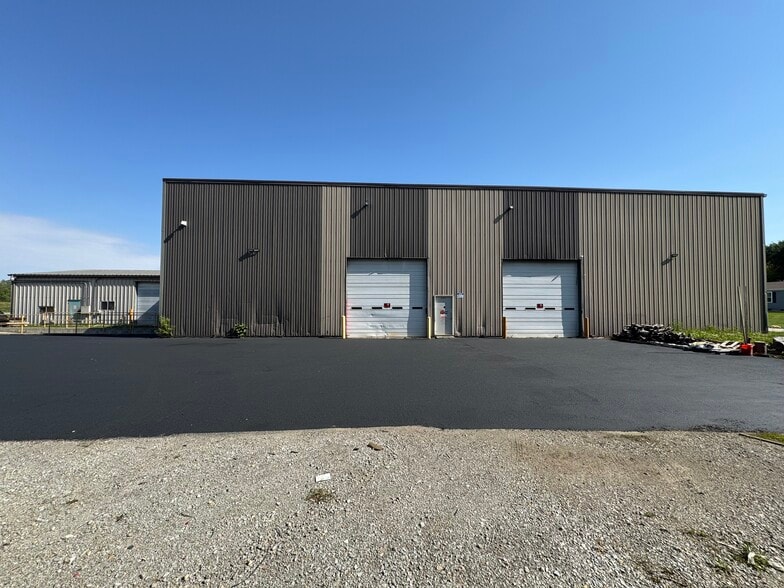 More Photos Of 23044 N State Road 37, Noblesville Manufacturing For Sale