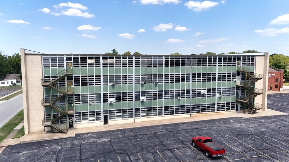 More Photos Of 2157 N Prospect Ave, Springfield Religious Facility For Sale