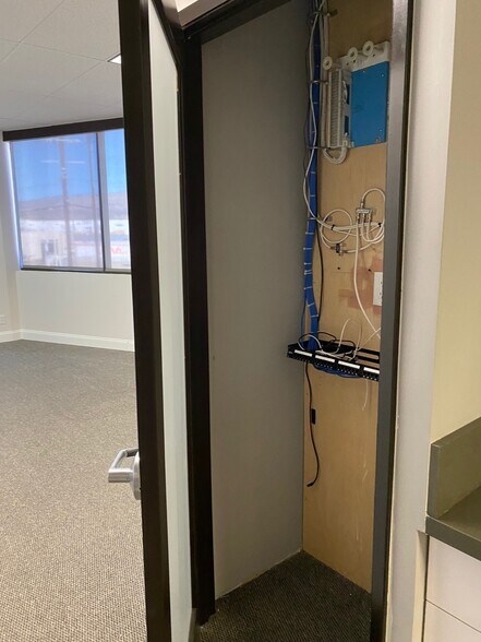 More Photos Of 9040 Topanga Canyon Blvd, Canoga Park Loft Creative Space For Lease