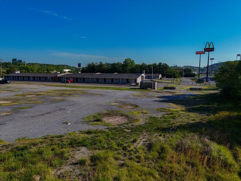 More Photos Of 2619 Lee Hwy, Troutville Land For Sale