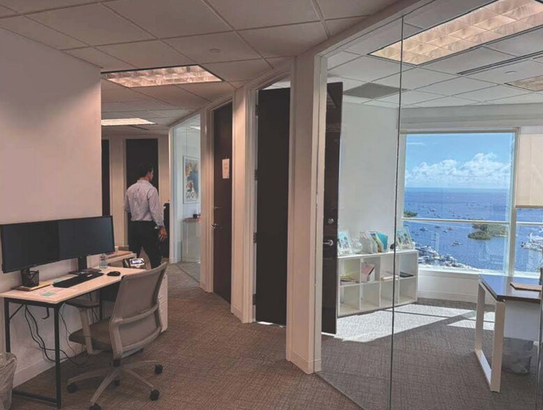 More Photos Of 2601 S Bayshore Dr, Coconut Grove Office For Lease