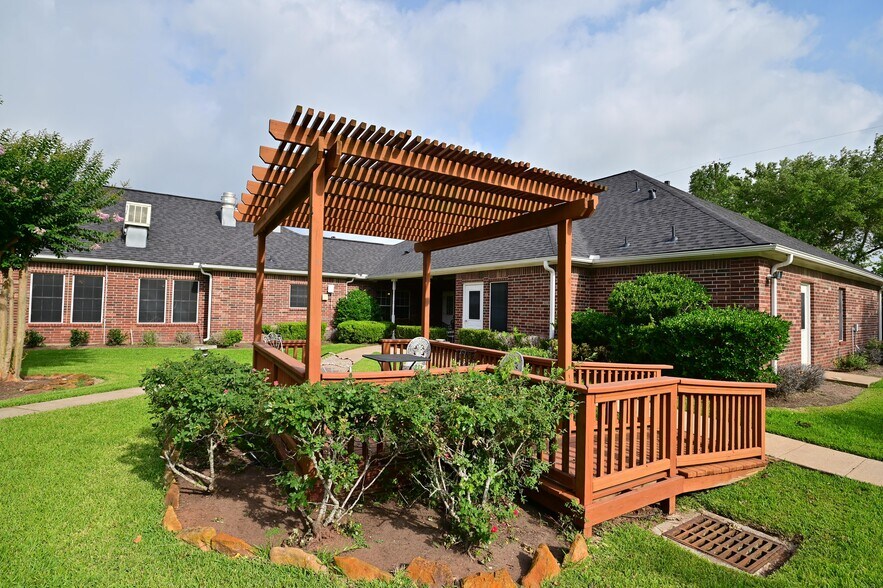 More Photos Of 2021 FM 1092 Rd, Missouri City Assisted Living For Sale