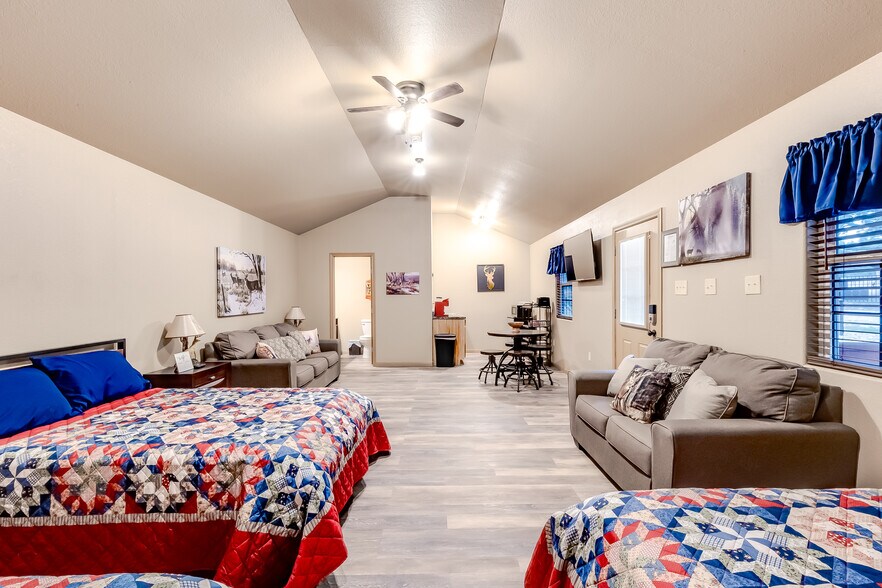More Photos Of 200 King Ranch Rd, Gatesville Specialty For Sale