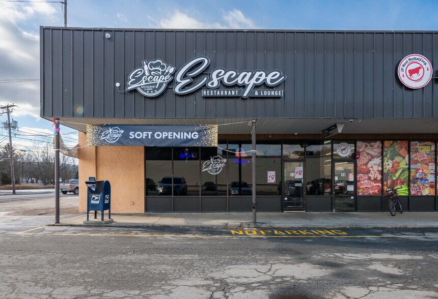 More Photos Of 653-665 Carey Ave, Hanover Township Storefront For Sale