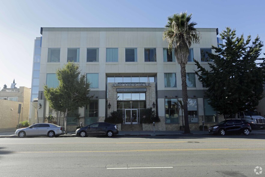 Primary Photo Of 14242 Ventura Blvd, Sherman Oaks Loft Creative Space For Lease