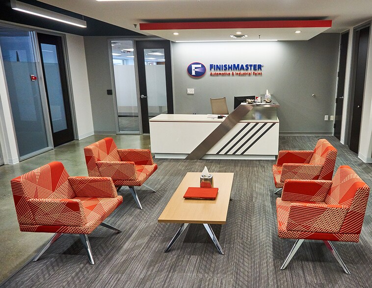 More Photos Of 101-115 W Washington St, Indianapolis Office For Lease