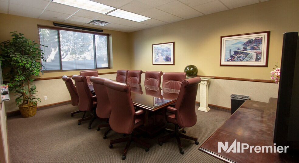 More Photos Of 750 S Main St, Bountiful Loft Creative Space For Lease