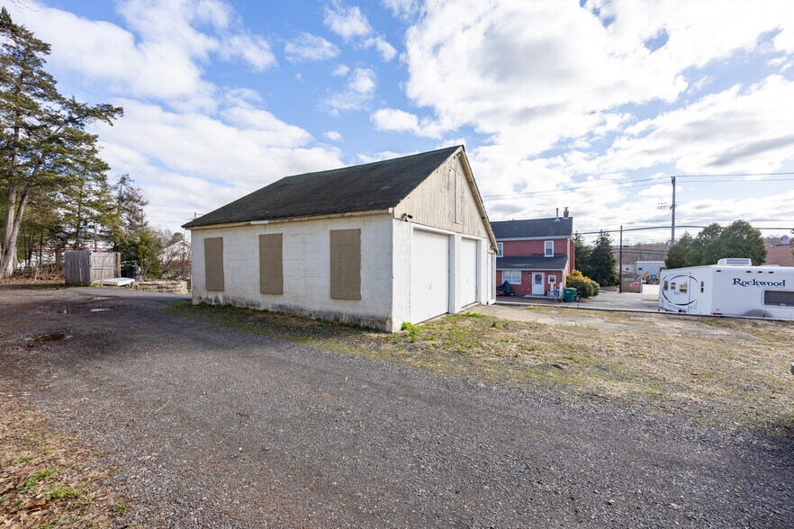 More Photos Of 109 Gravel Pike, Collegeville Office Residential For Sale
