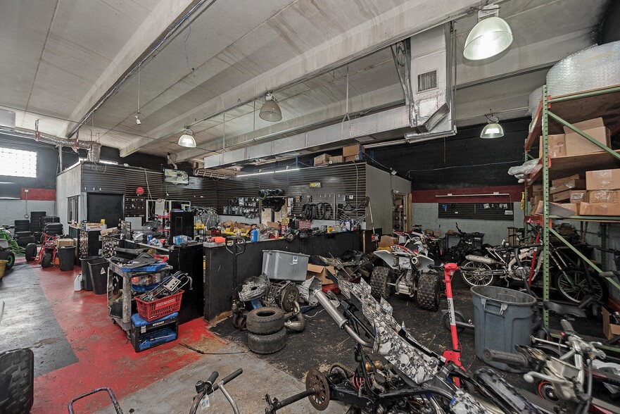 More Photos Of 14532 NW 26th Ave, Opa-locka Warehouse For Sale