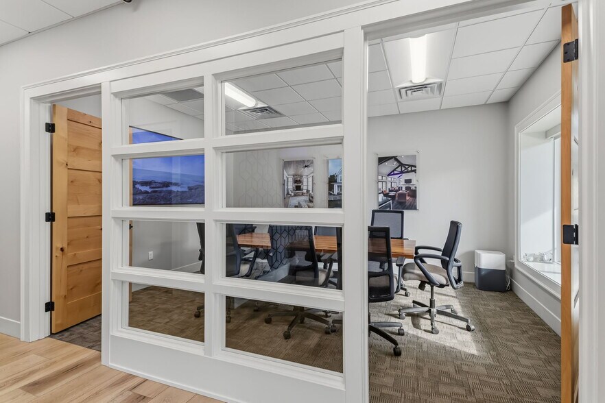 More Photos Of 850 Maple Ave, Holland Industrial For Sale