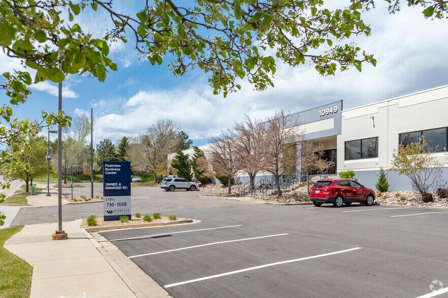 More Photos Of 10949 E Peakview Ave, Englewood Manufacturing For Lease