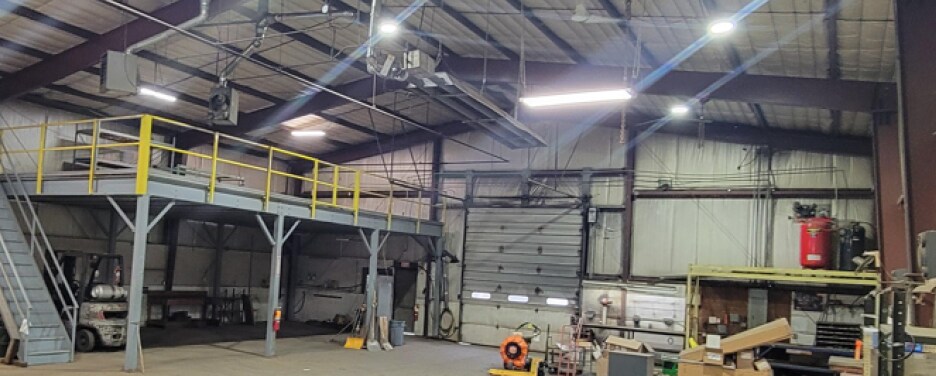 More Photos Of 8011 Paxton St, Harrisburg Flex For Sale