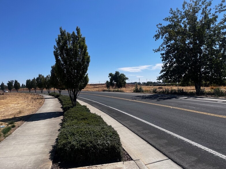 More Photos Of 8731 E Stockton Blvd, Elk Grove Land For Sale