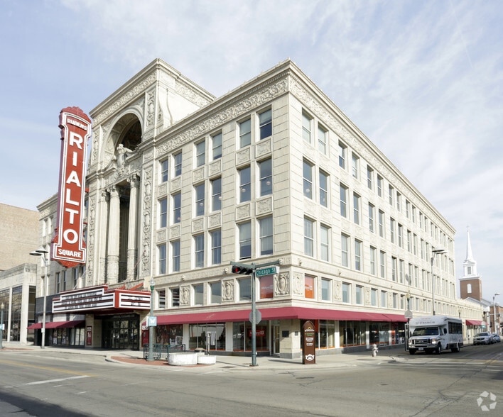 Primary Photo Of 5-25 E Van Buren St, Joliet Office For Lease