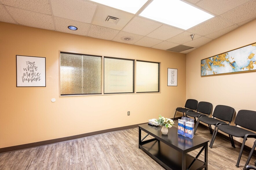 More Photos Of 6719 Gall Blvd, Zephyrhills Medical For Sale