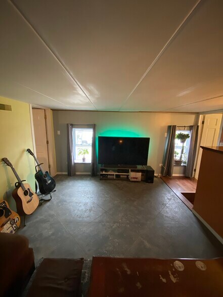 More Photos Of 2401 Central Ave, Lake Station Storefront Retail Residential For Sale