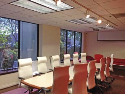 More Photos Of 5155 Goldman Ave, Moorpark Manufacturing For Lease