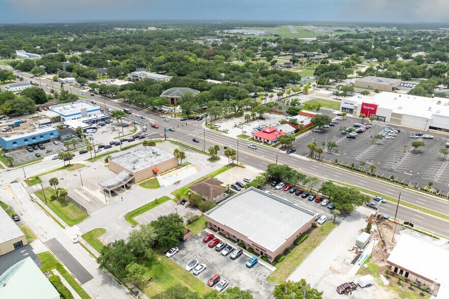 More Photos Of 1045-1085 N John Young Pky, Kissimmee Medical For Lease