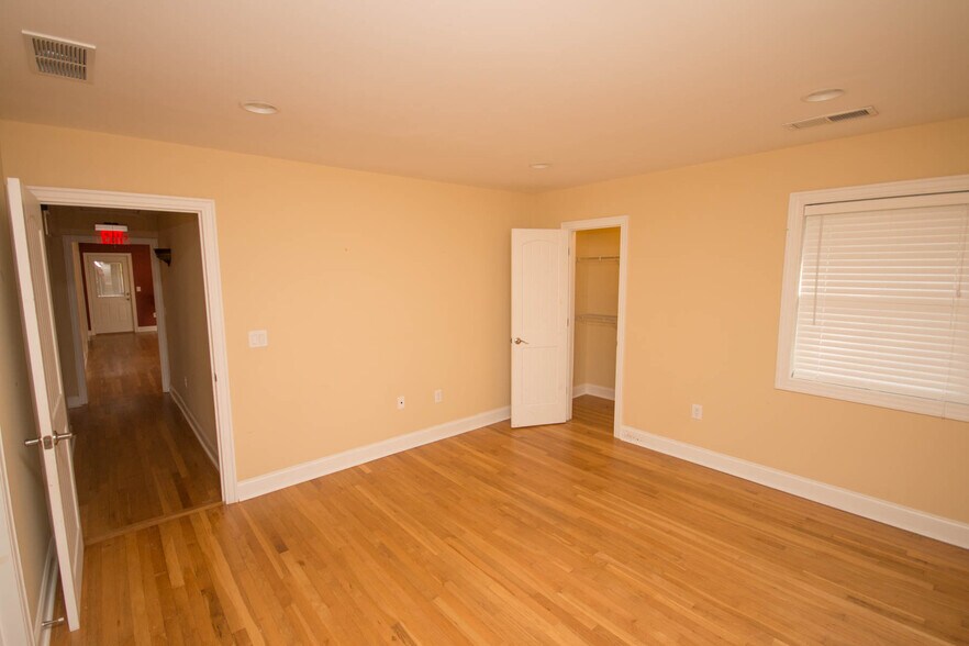 More Photos Of 2642 Loganville Hwy, Grayson Office Residential For Sale