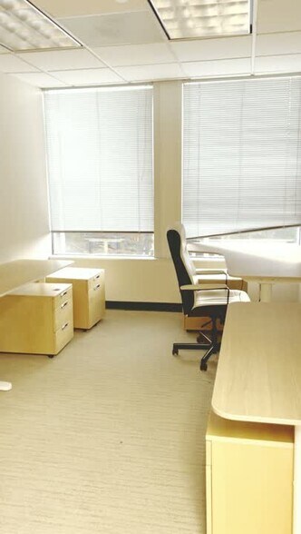 More Photos Of 7500 Greenway Center Dr, Greenbelt Office For Lease