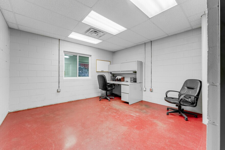 More Photos Of 55 Pleasants Industrial Park, Waverly Warehouse For Sale