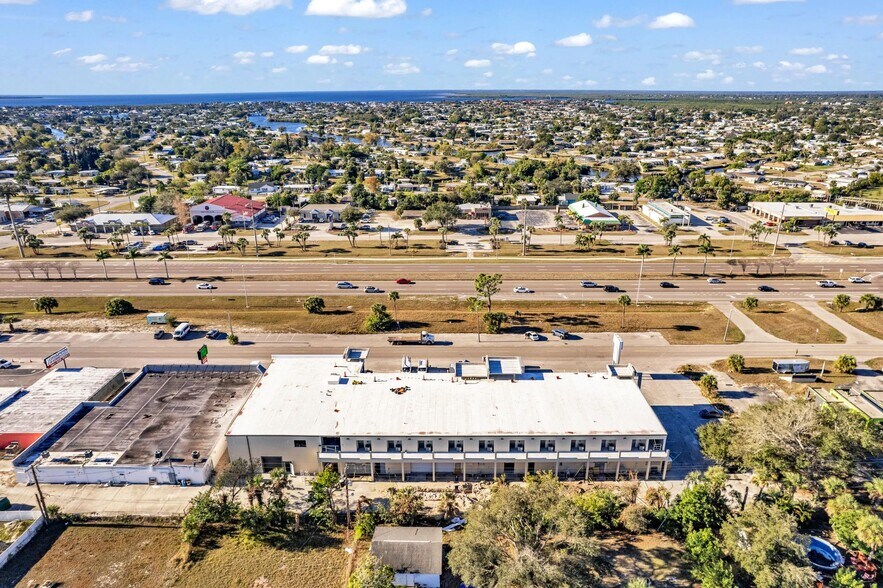 More Photos Of 3596 Tamiami Trl, Port Charlotte Unknown For Lease