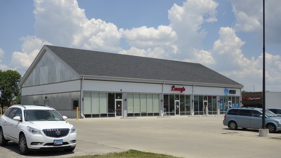 Primary Photo Of 1302 E Main St, Robinson Storefront For Lease