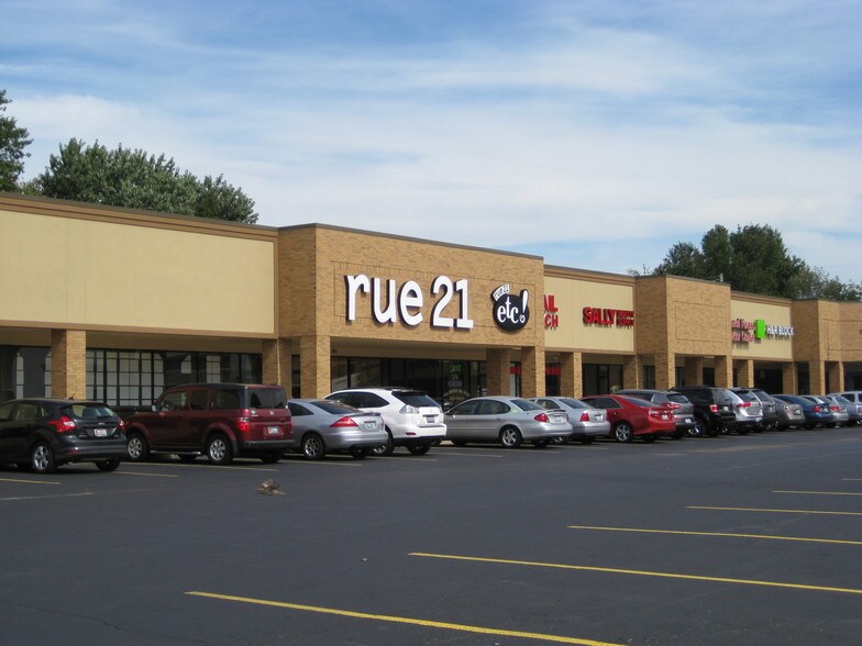More Photos Of 10309-10441 Dixie Hwy, Louisville Freestanding For Lease