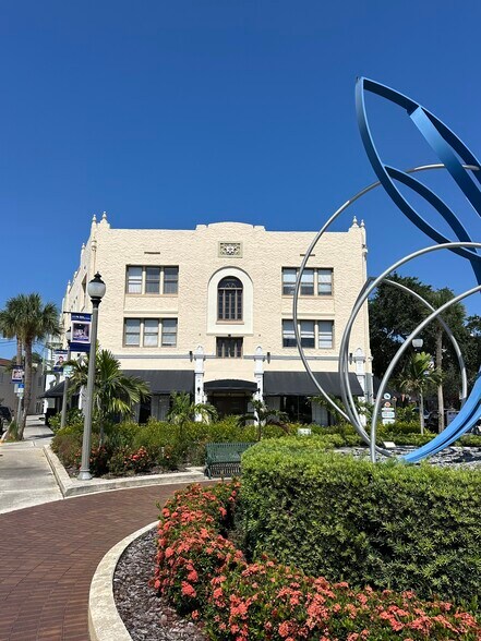 Primary Photo Of 927 E New Haven Ave, Melbourne Office For Lease