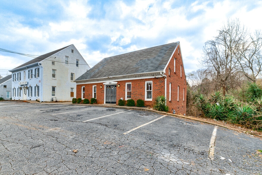 More Photos Of 2893 Mountain Industrial Blvd, Tucker Office For Sale