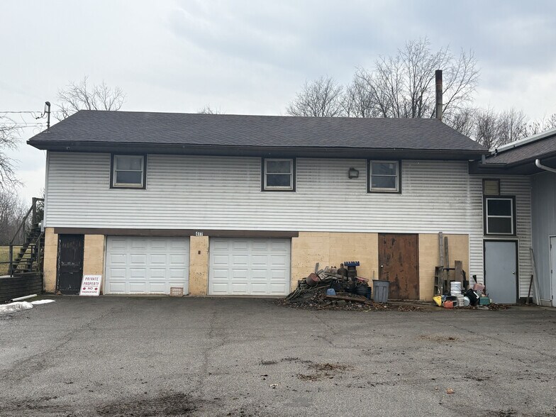 More Photos Of 417 Meyers Ln, McDonald Manufacturing For Sale