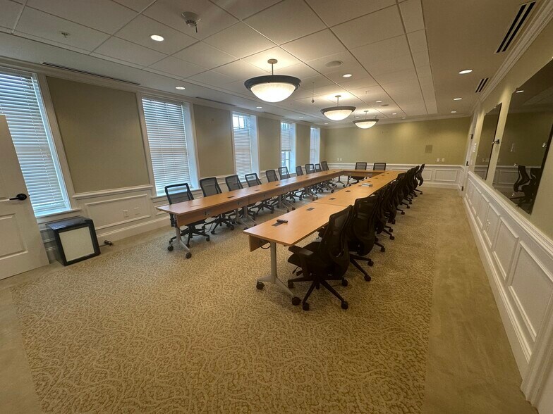 More Photos Of 10 N Church St, West Chester Coworking Space